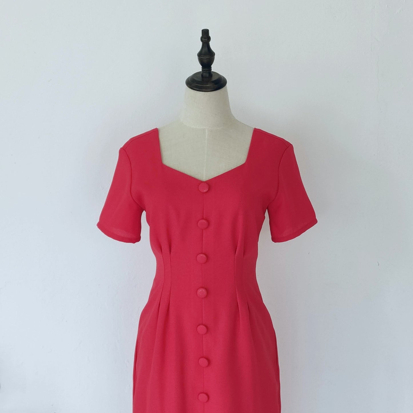 sweetheart neckline pencil dress | red | posh affaires
