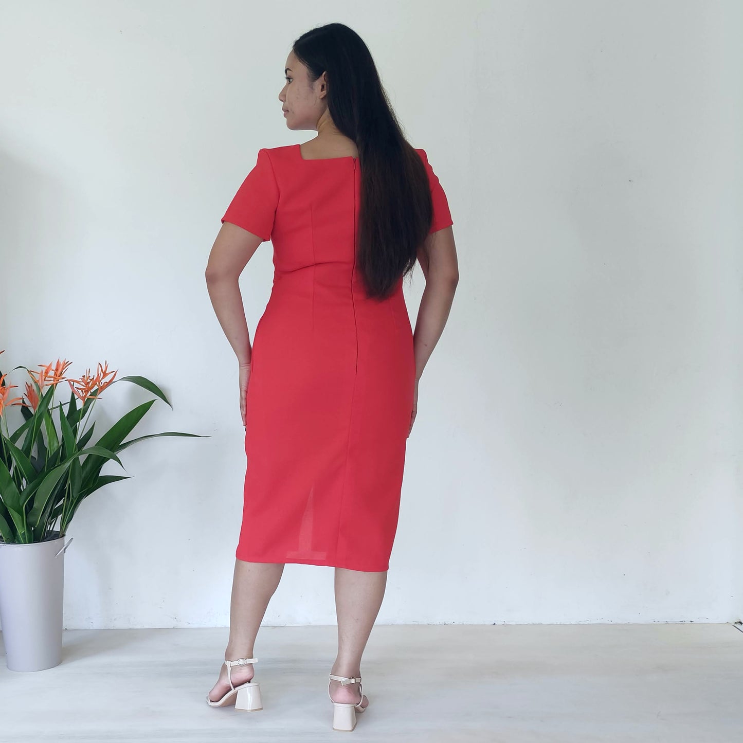 sweetheart neckline pencil dress | red | posh affaires