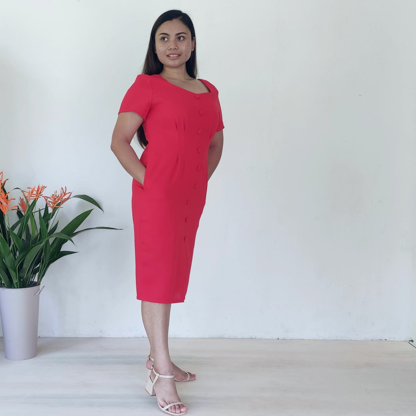 sweetheart neckline pencil dress | red | posh affaires