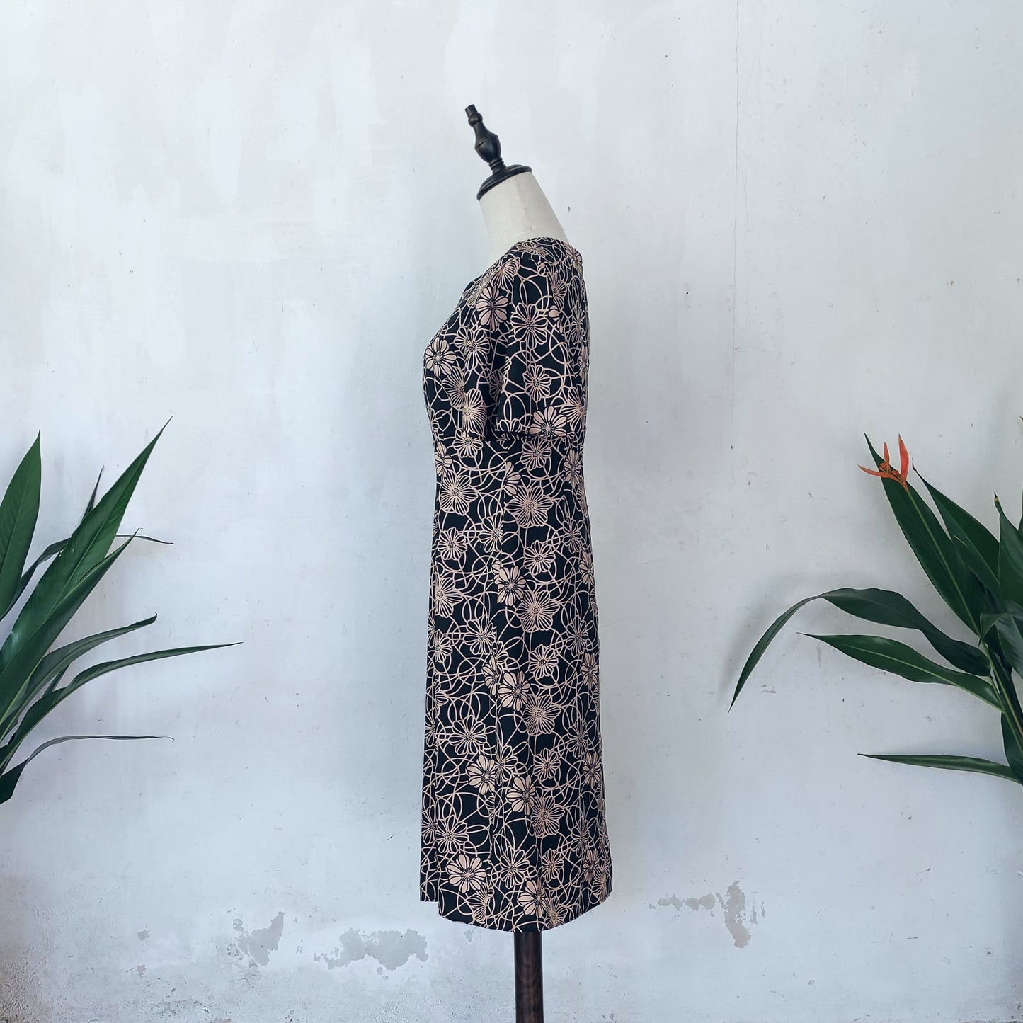 floral midi dress | black | posh affaires