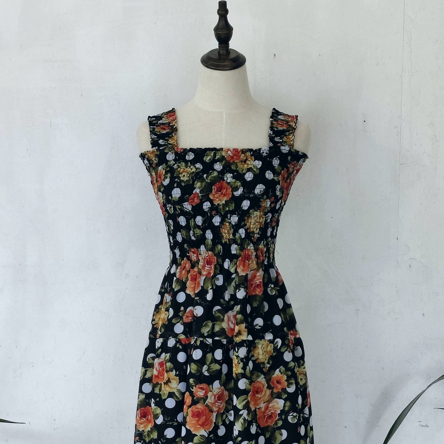 floral midi dress | black | posh affaires