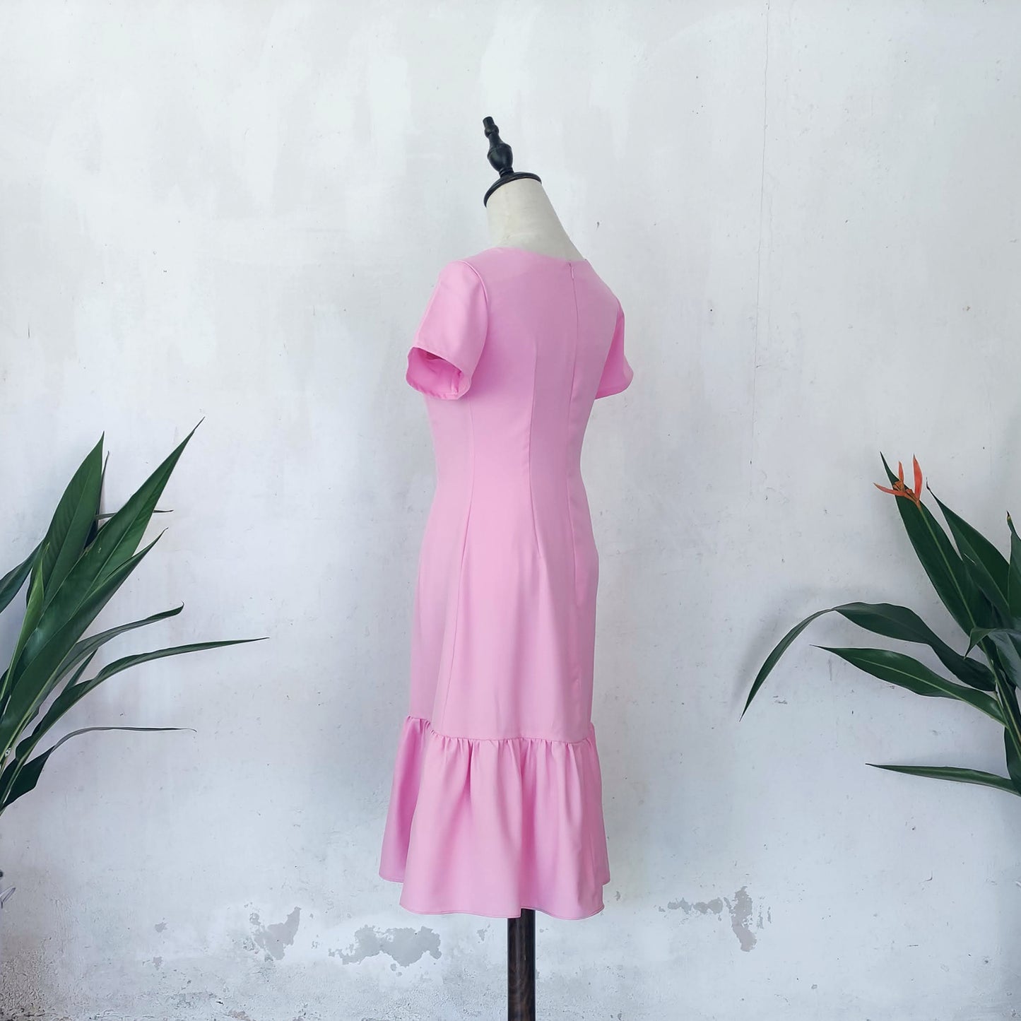 short sleeve midi dress | baby pink | posh affaires