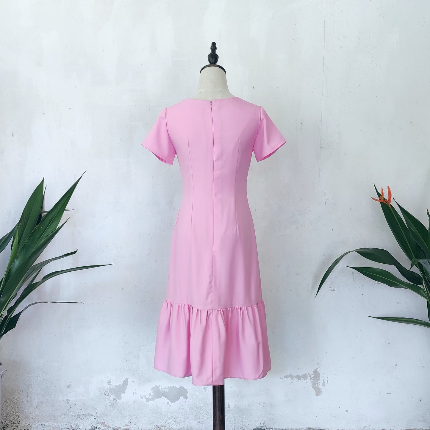 short sleeve midi dress | baby pink | posh affaires
