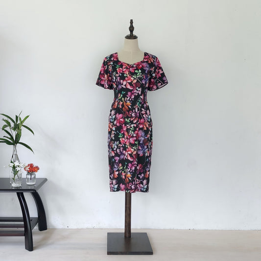 flutter sleeve printed midi pencil dress - black | posh affaires