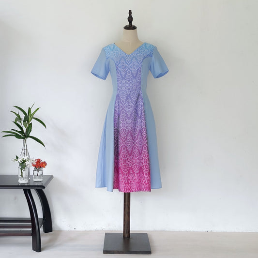 fit and flare color block midi dress - baby blue | posh affaires