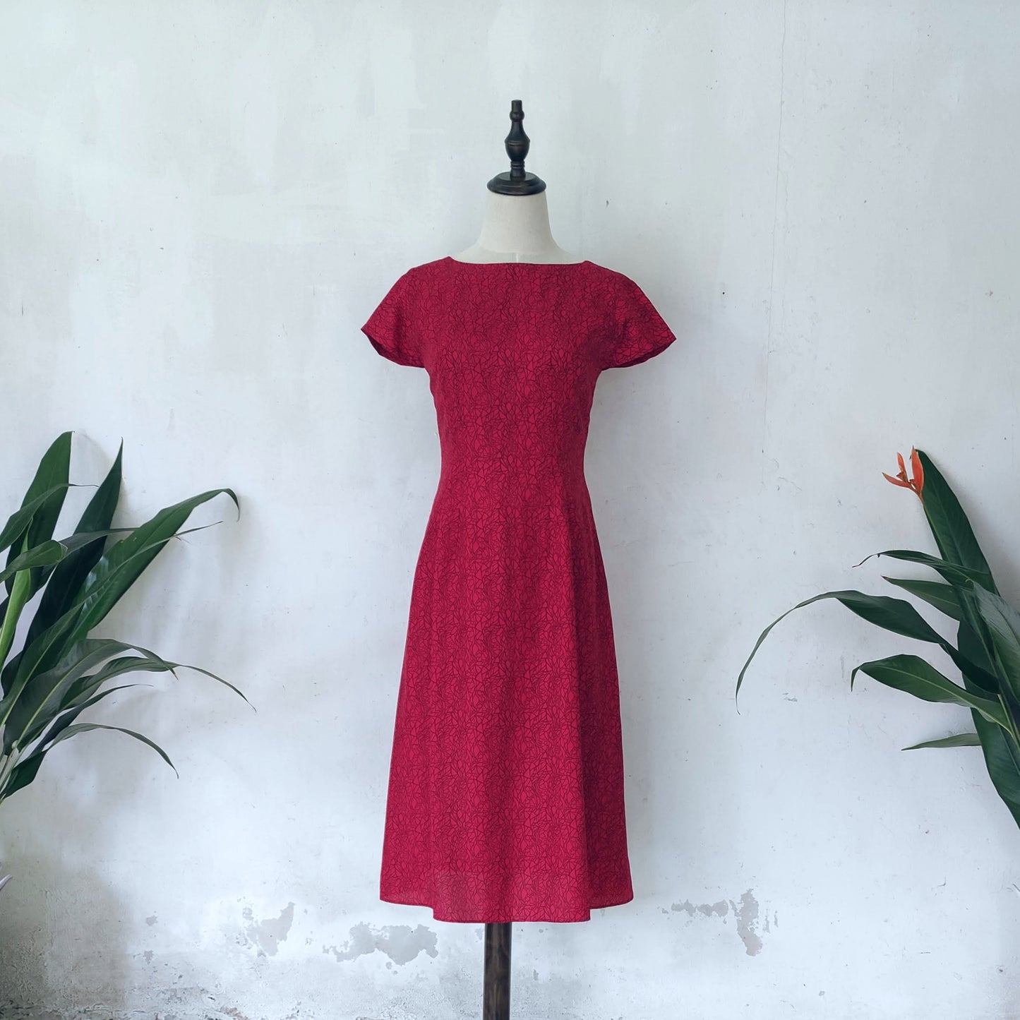 fit and flare midi dress red | cotton dress