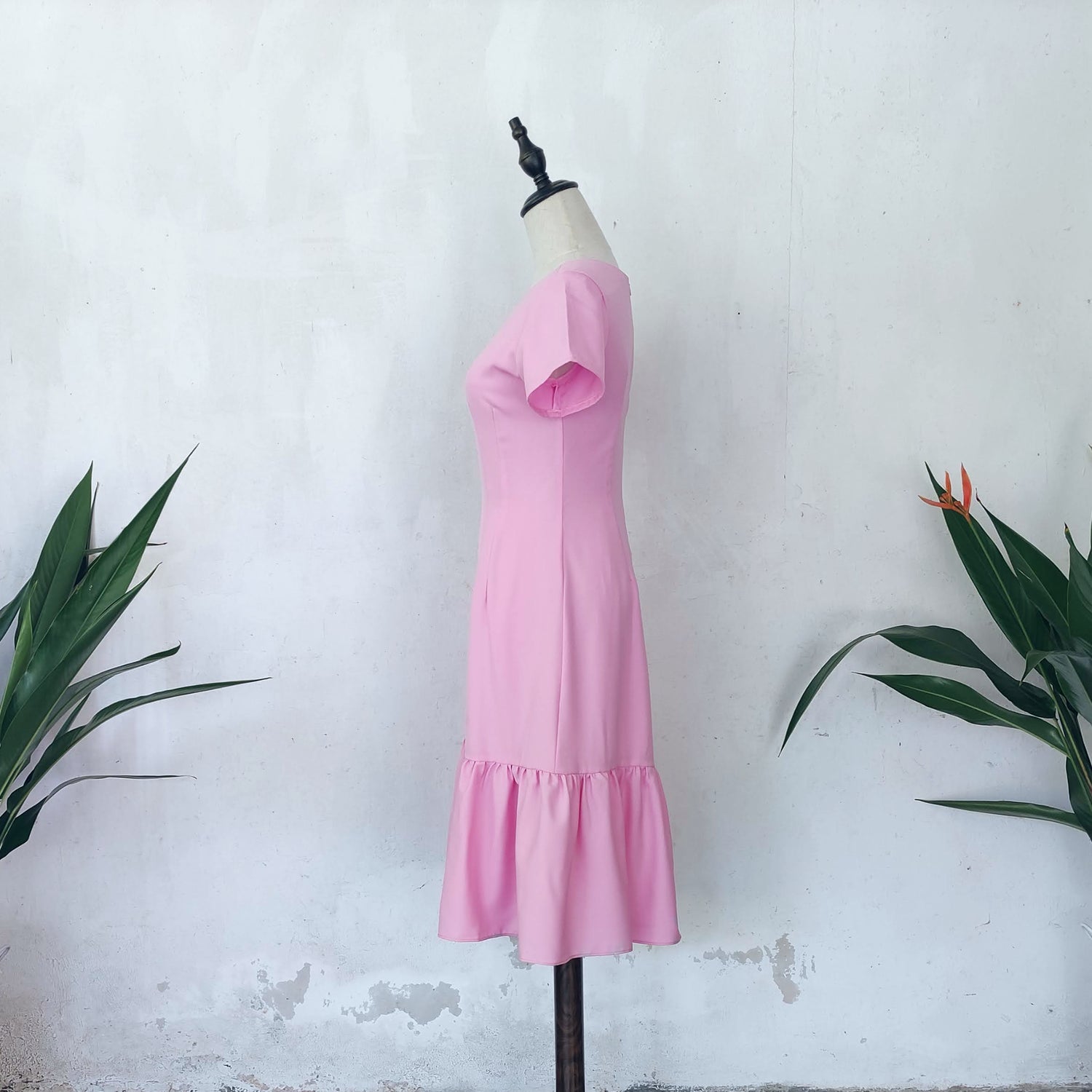 short sleeve midi dress | baby pink | posh affaires
